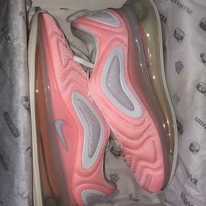 Light pink with white air max